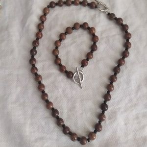 Unisex brown and black necklace with bracelet